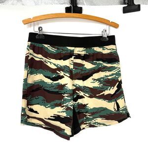 Tachuntfish THF Athletic Shorts Kamysh Camo Outdoor Fish Hybrid Mens Size M